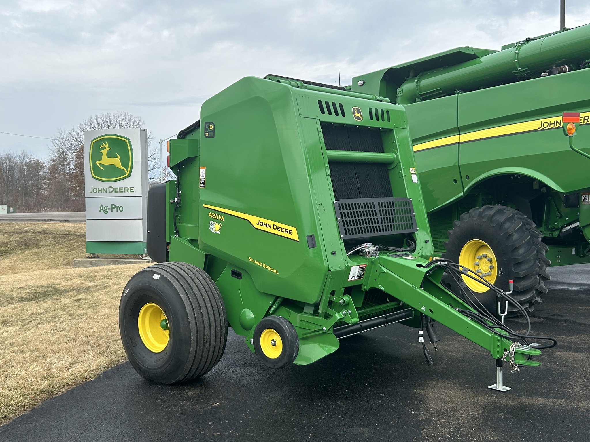 2025 John Deere 451M Image 1