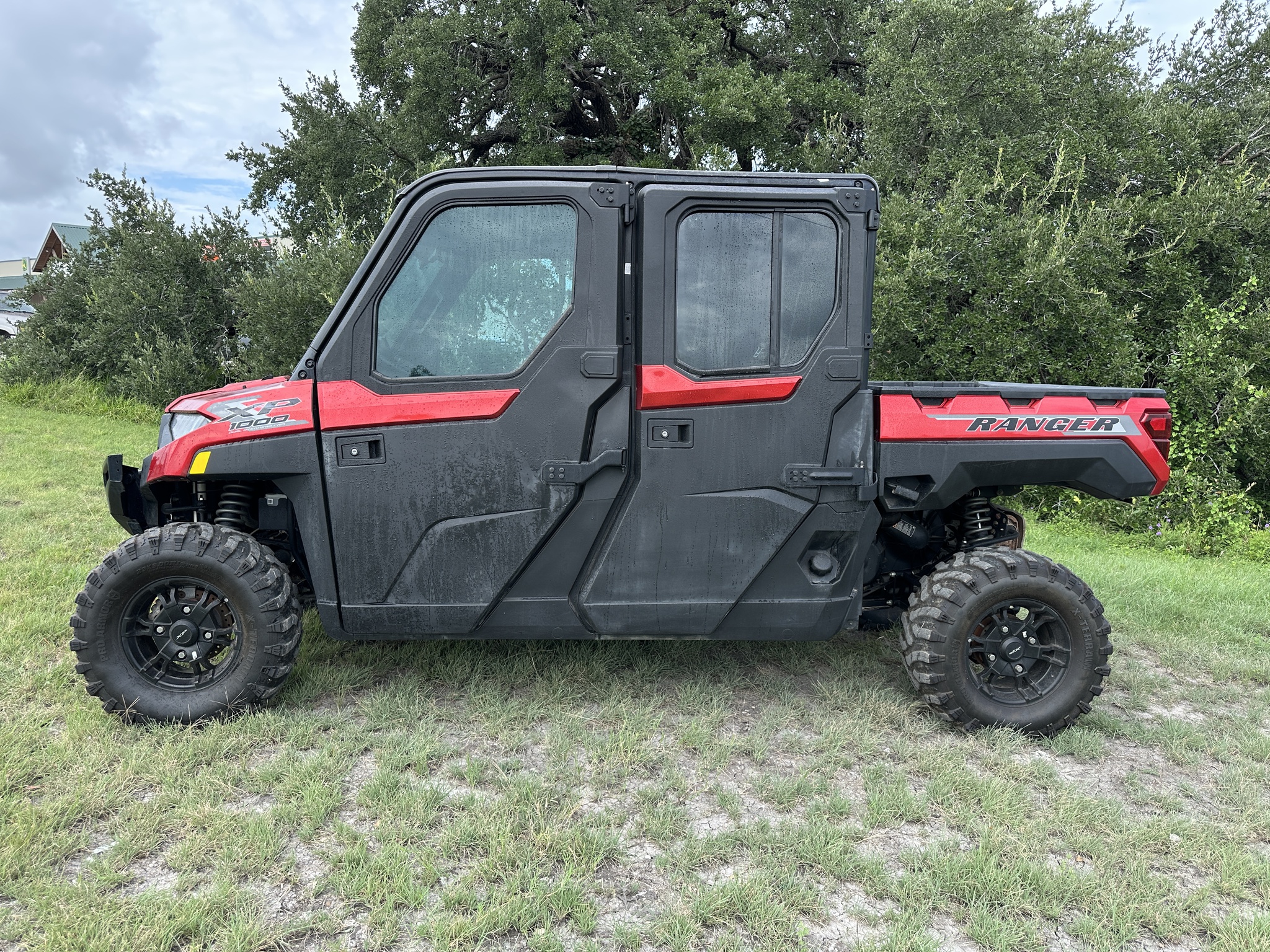 2025 Polaris Ranger XP 1000 Image 4