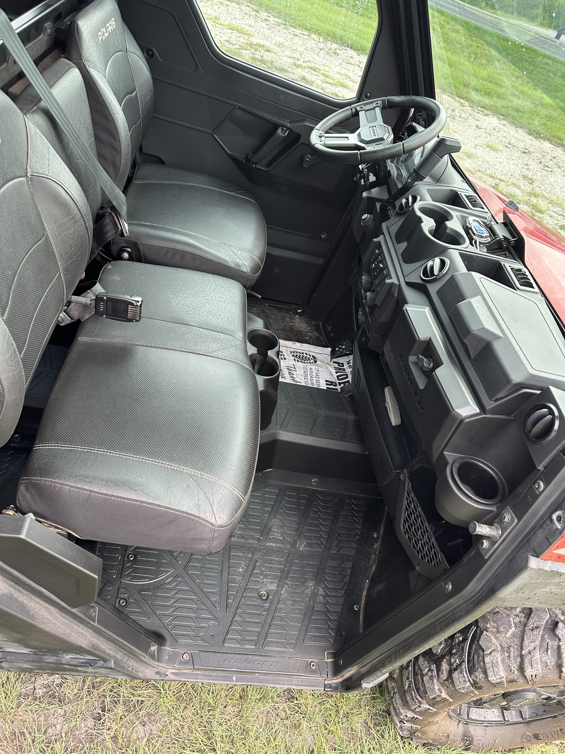 2025 Polaris Ranger XP 1000 Image 12