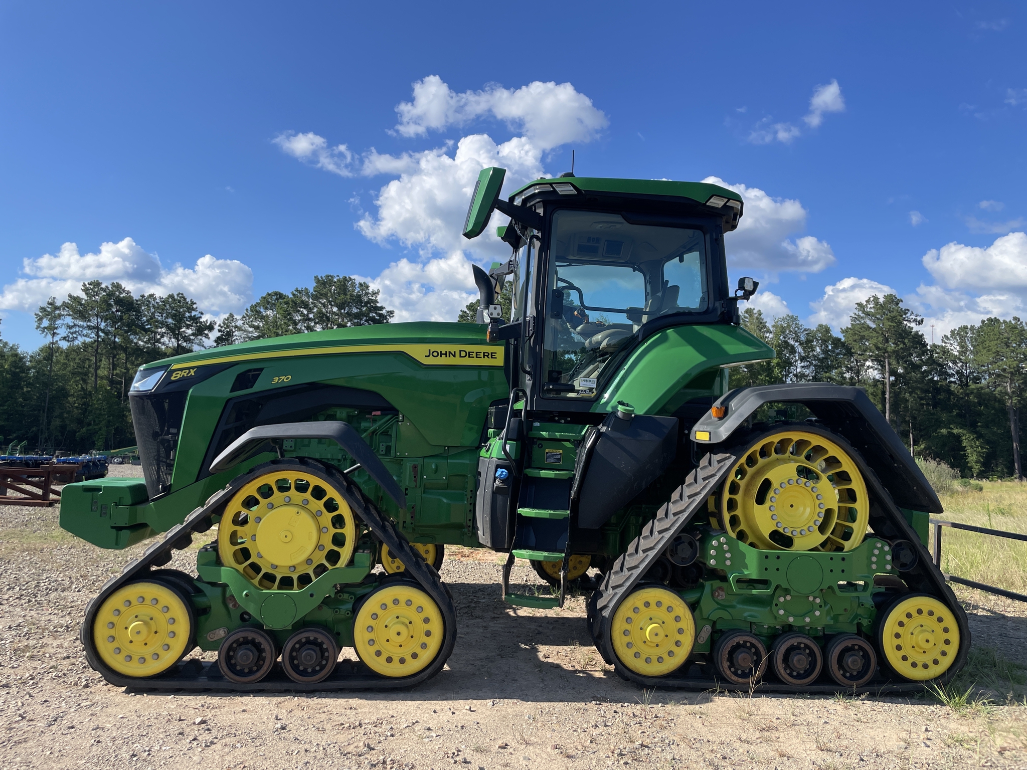 2024 John Deere 8RX 370 Image 1