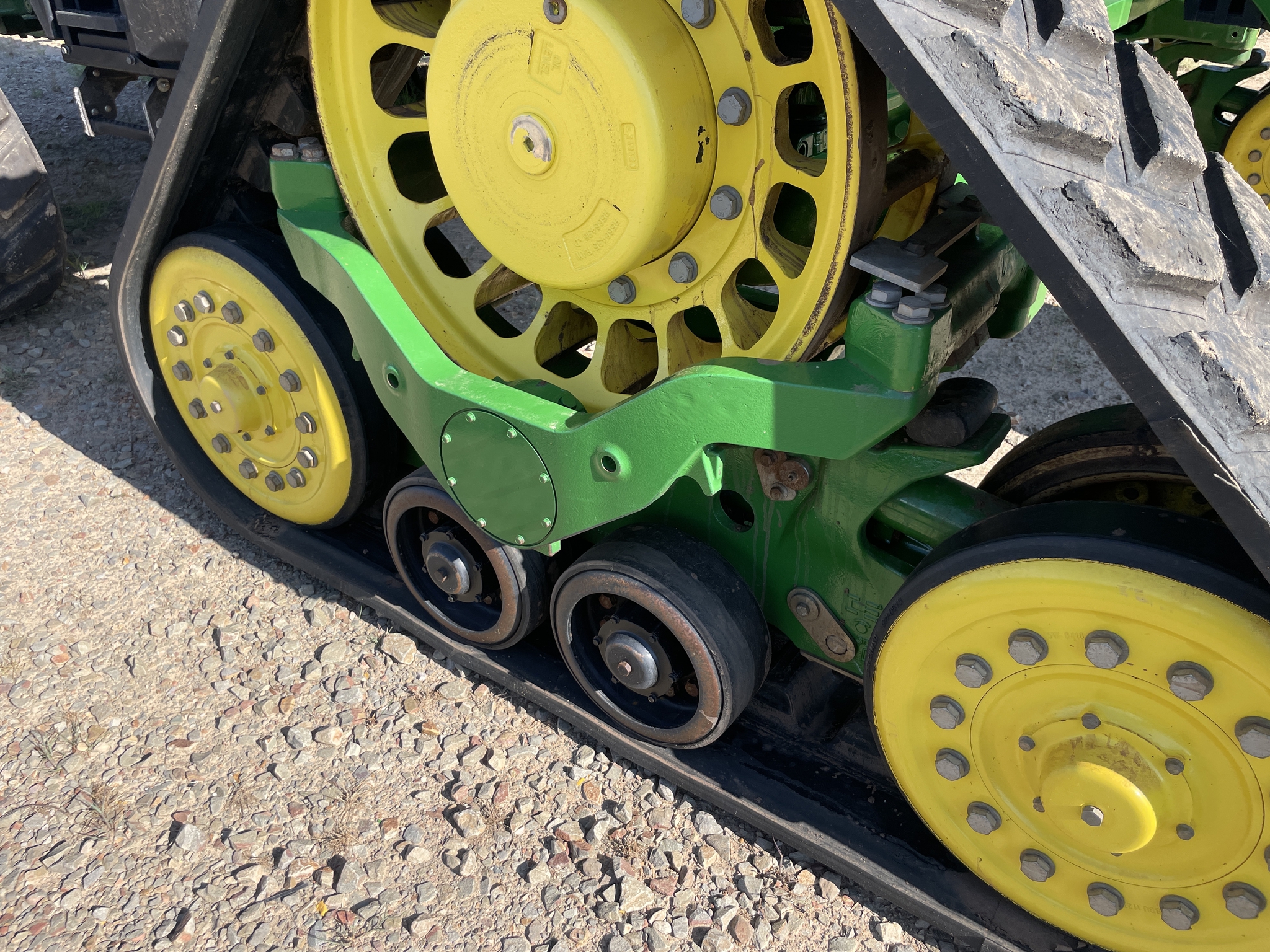 2024 John Deere 8RX 370 Image 16