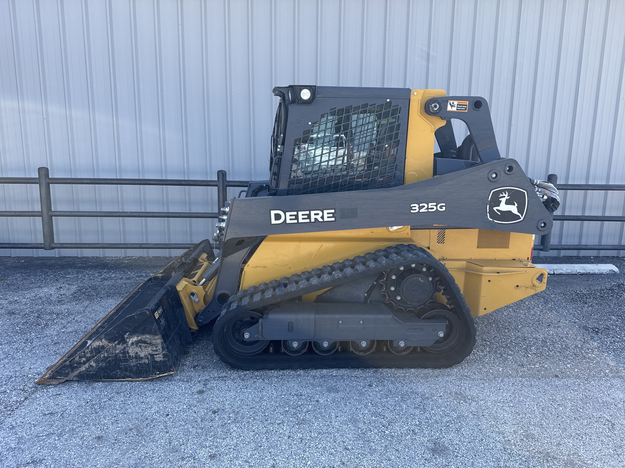 2023 John Deere 325G Image 1