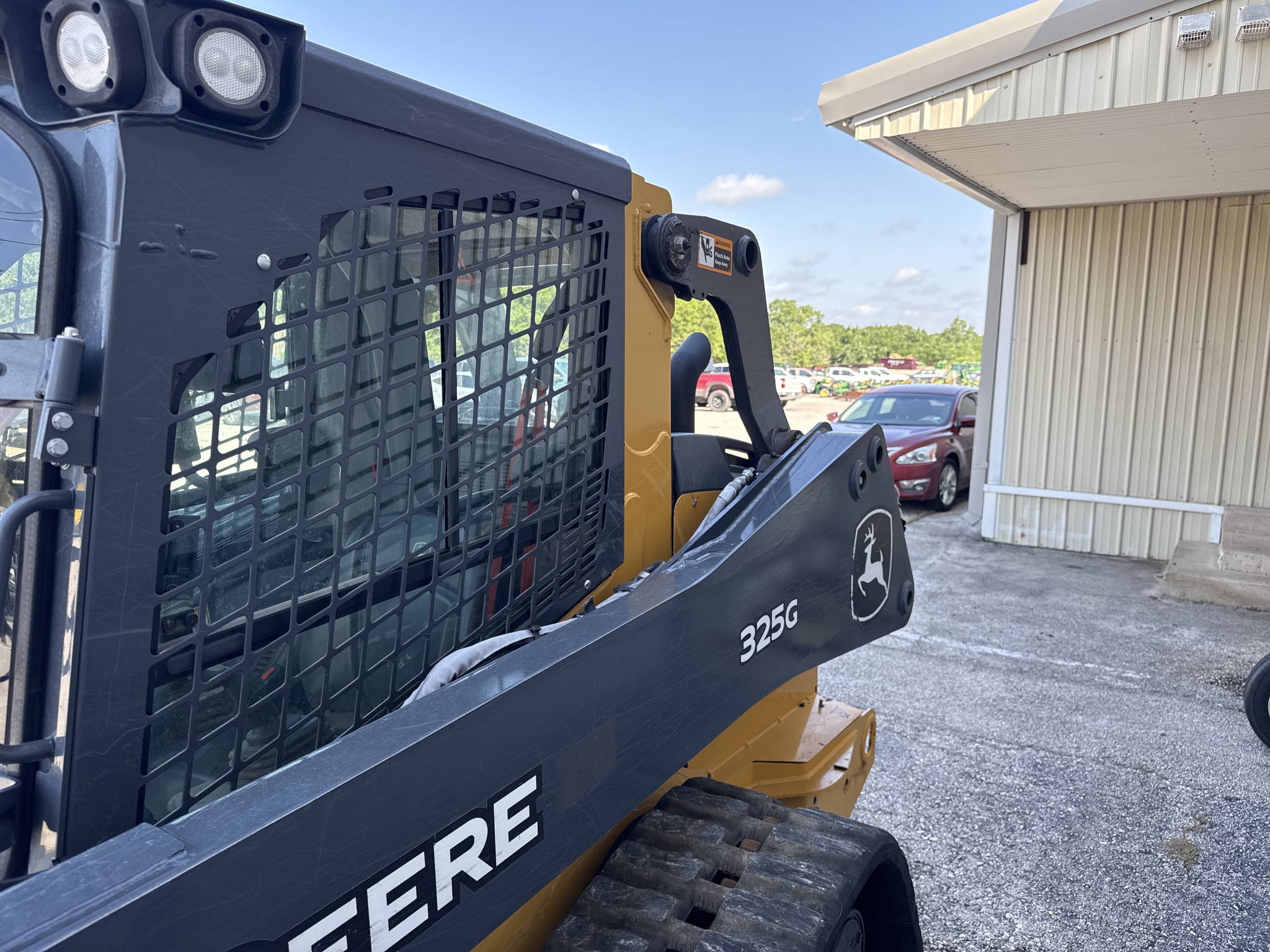 2023 John Deere 325G Image 9