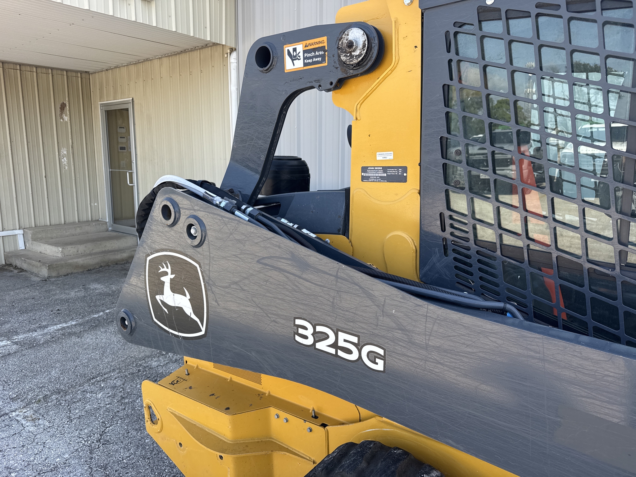 2023 John Deere 325G Image 8