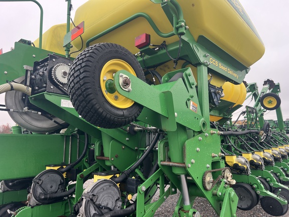 Photo of 2014 John Deere 1770NT CCS