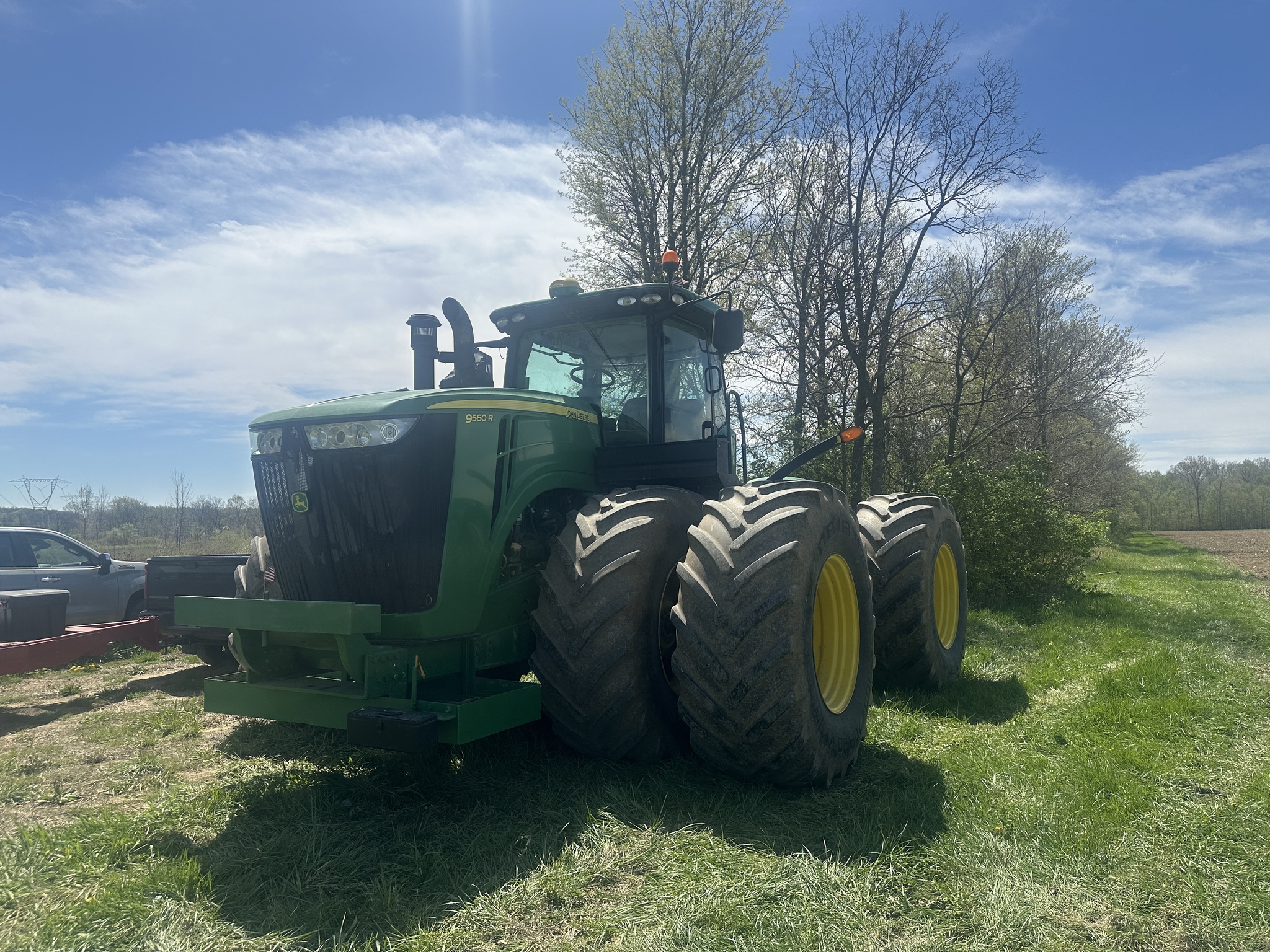 2014 John Deere 9560R Image 1