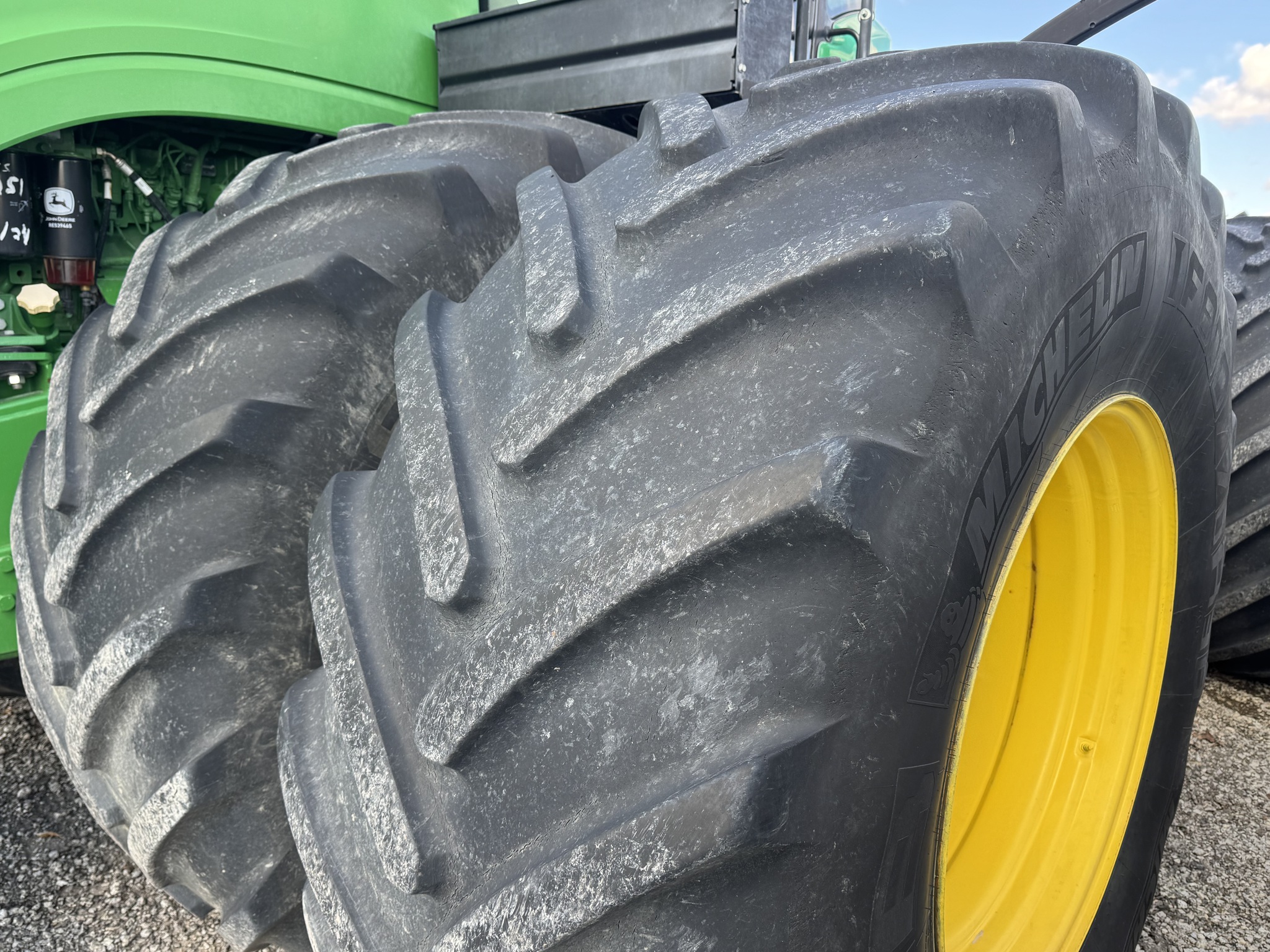 2014 John Deere 9560R Image 5