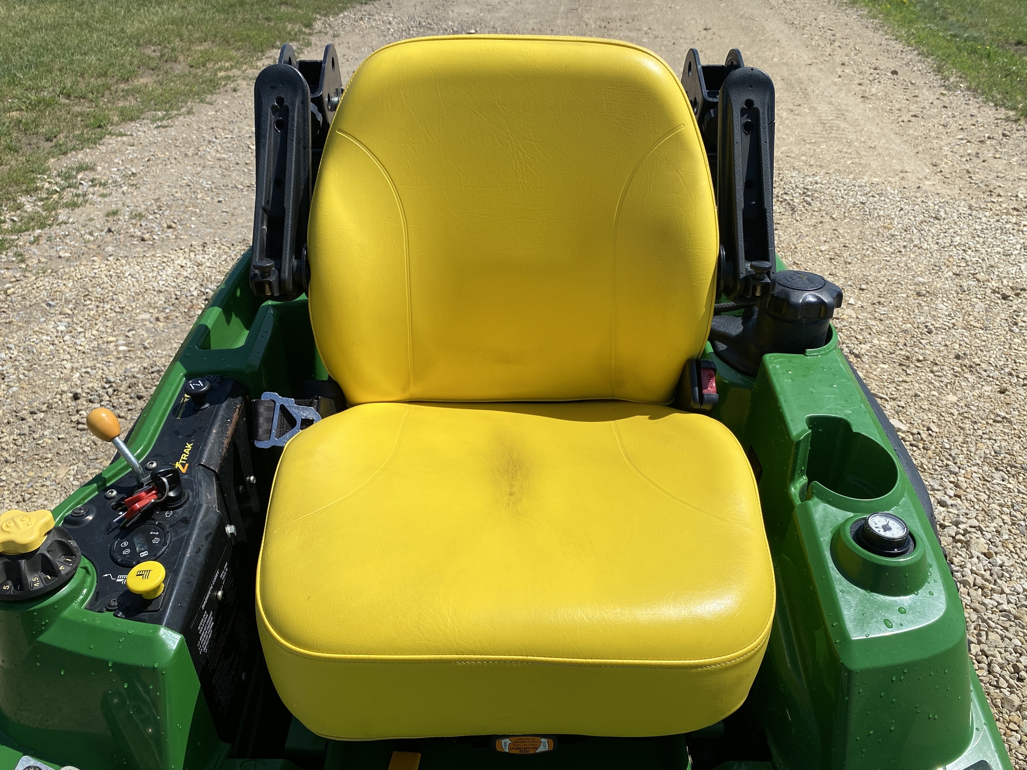 2010 John Deere Z930A Image 9