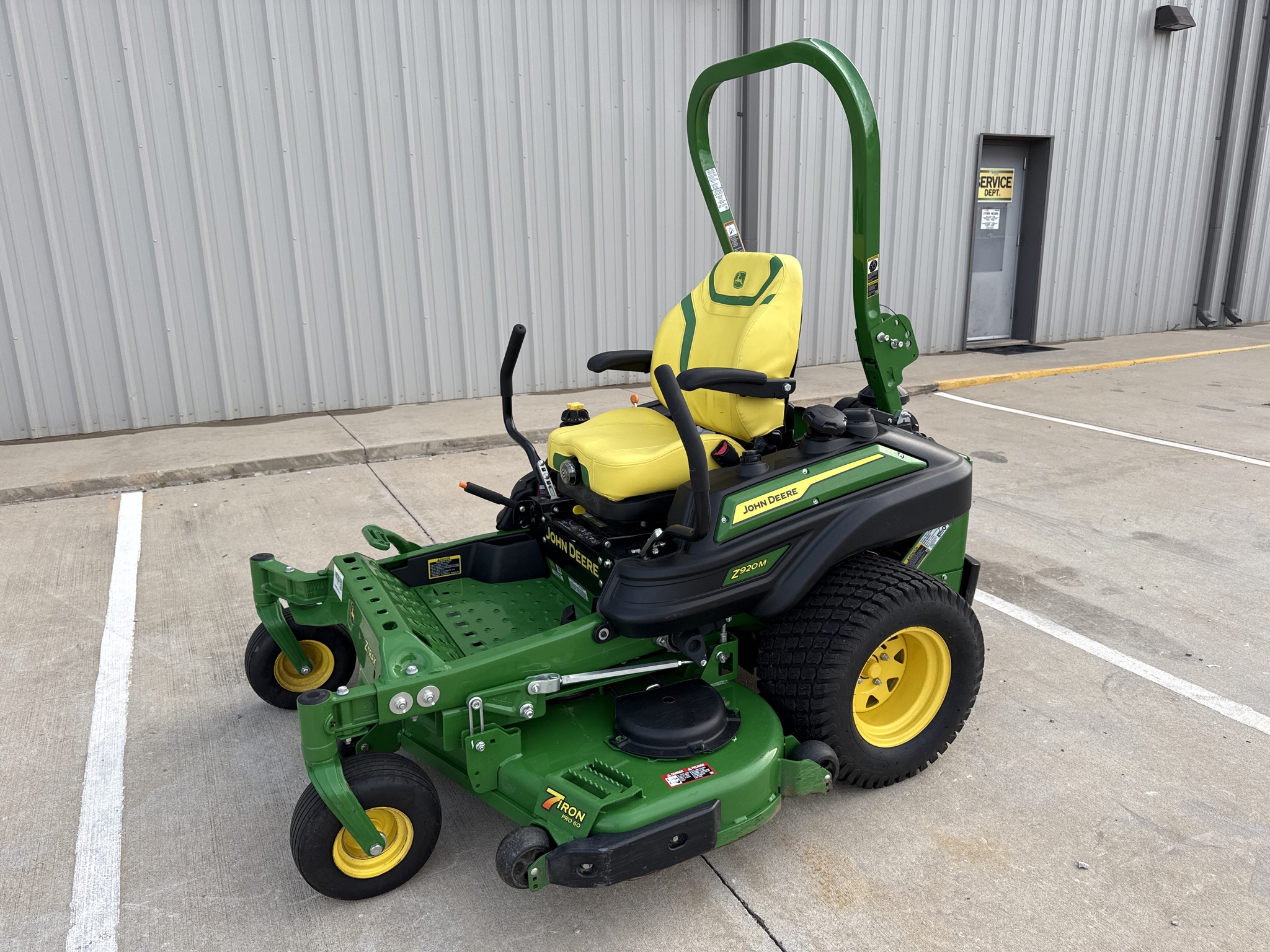 2024 John Deere Z920M Image 5