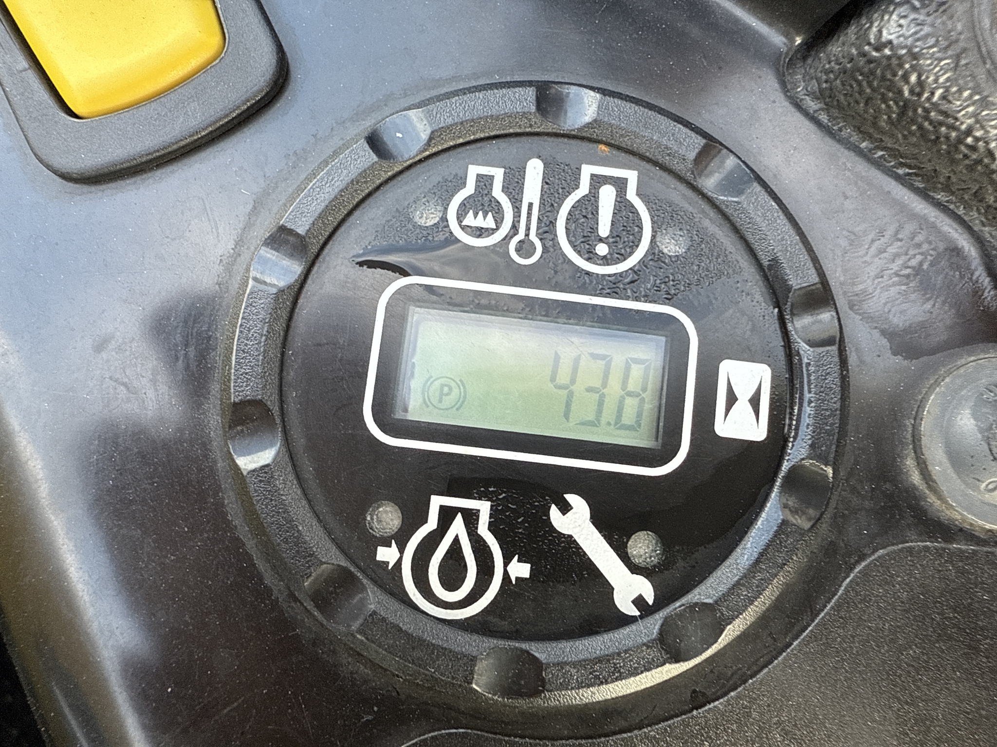 2024 John Deere Z920M Image 20