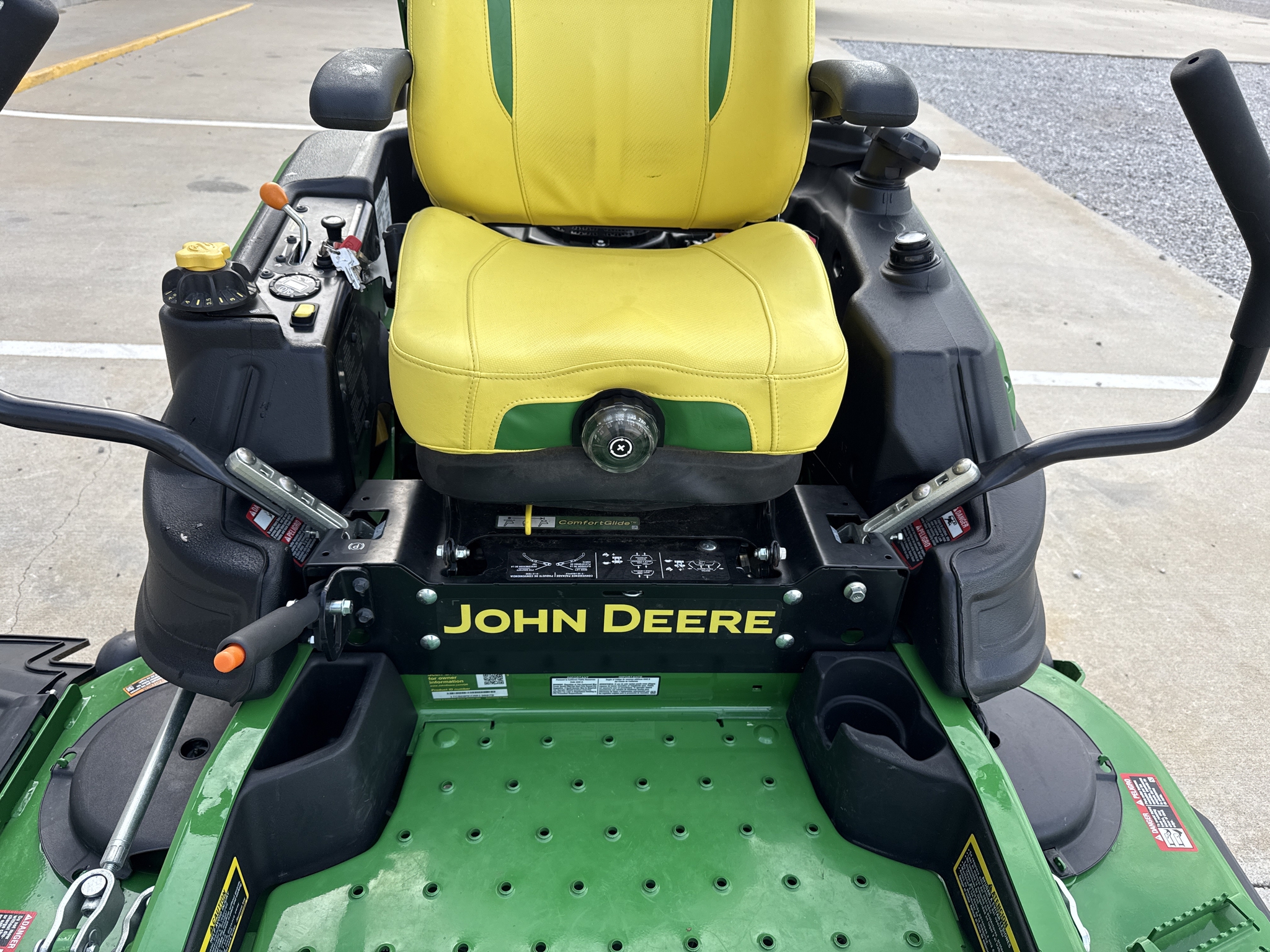 2024 John Deere Z920M Image 19