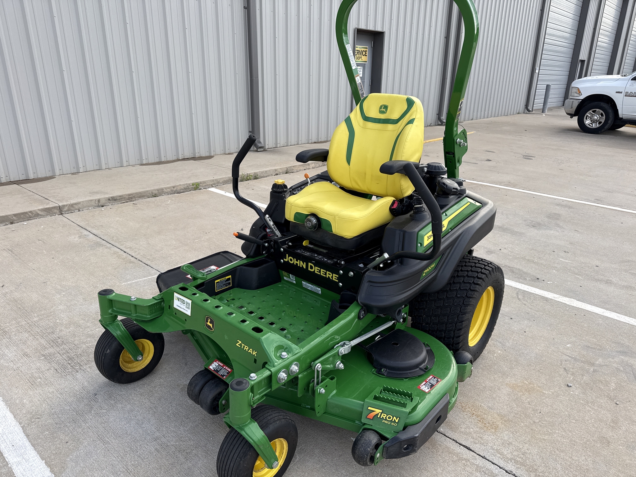 2024 John Deere Z920M Image 6