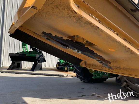 Photo of 2023 John Deere 6110M