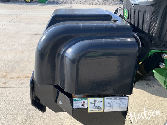 Photo of 2023 John Deere 6110M