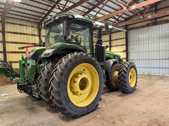 Photo of 2022 John Deere 8R 310