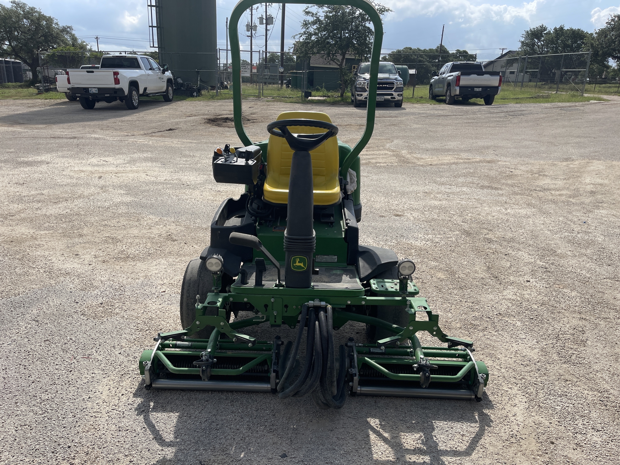 2022 John Deere 2550 Image 4