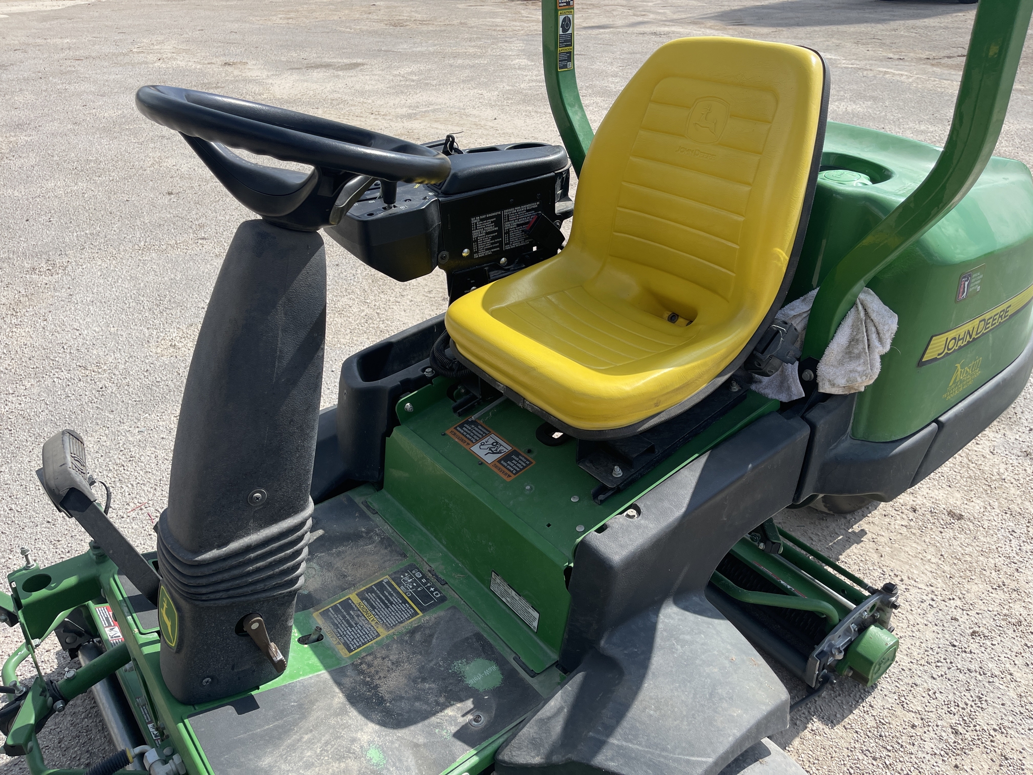 2022 John Deere 2550 Image 11