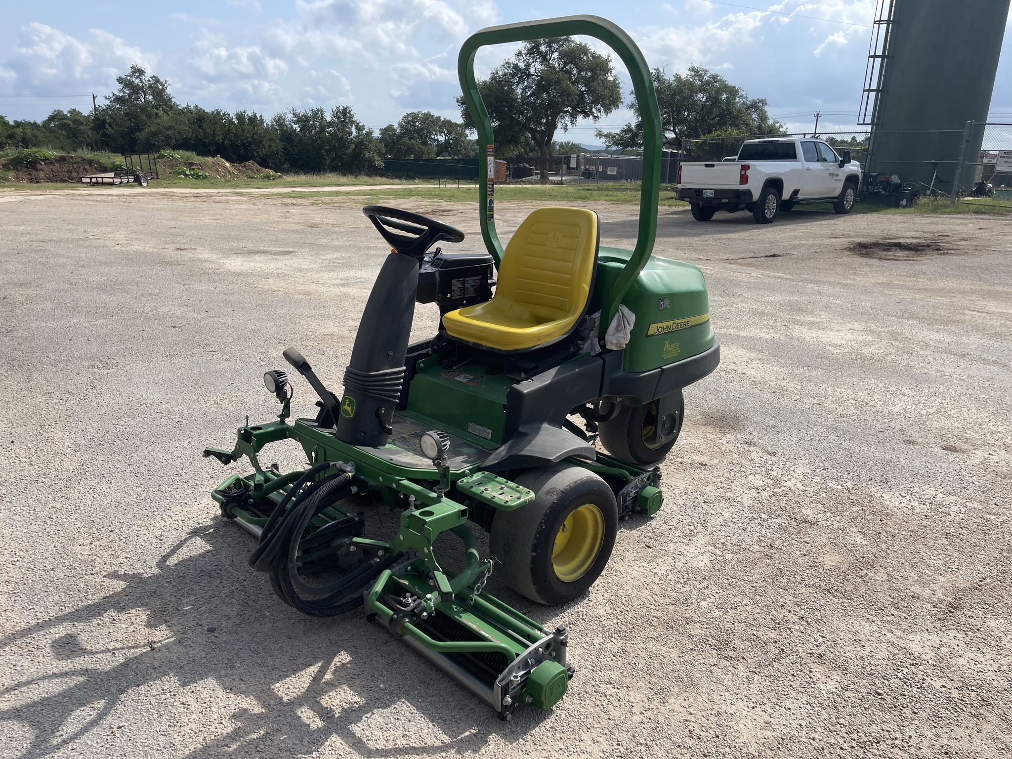 2022 John Deere 2550 Image 3