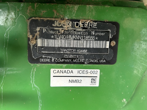 2022 John Deere 4044M