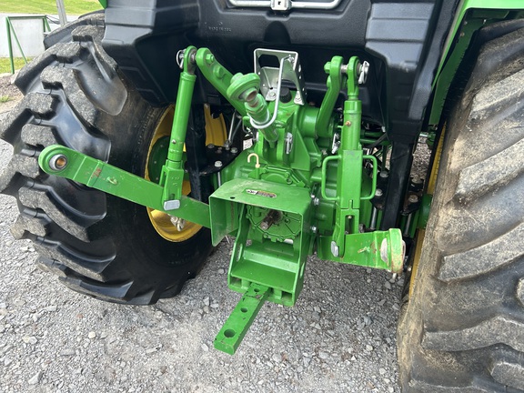 2022 John Deere 4044M