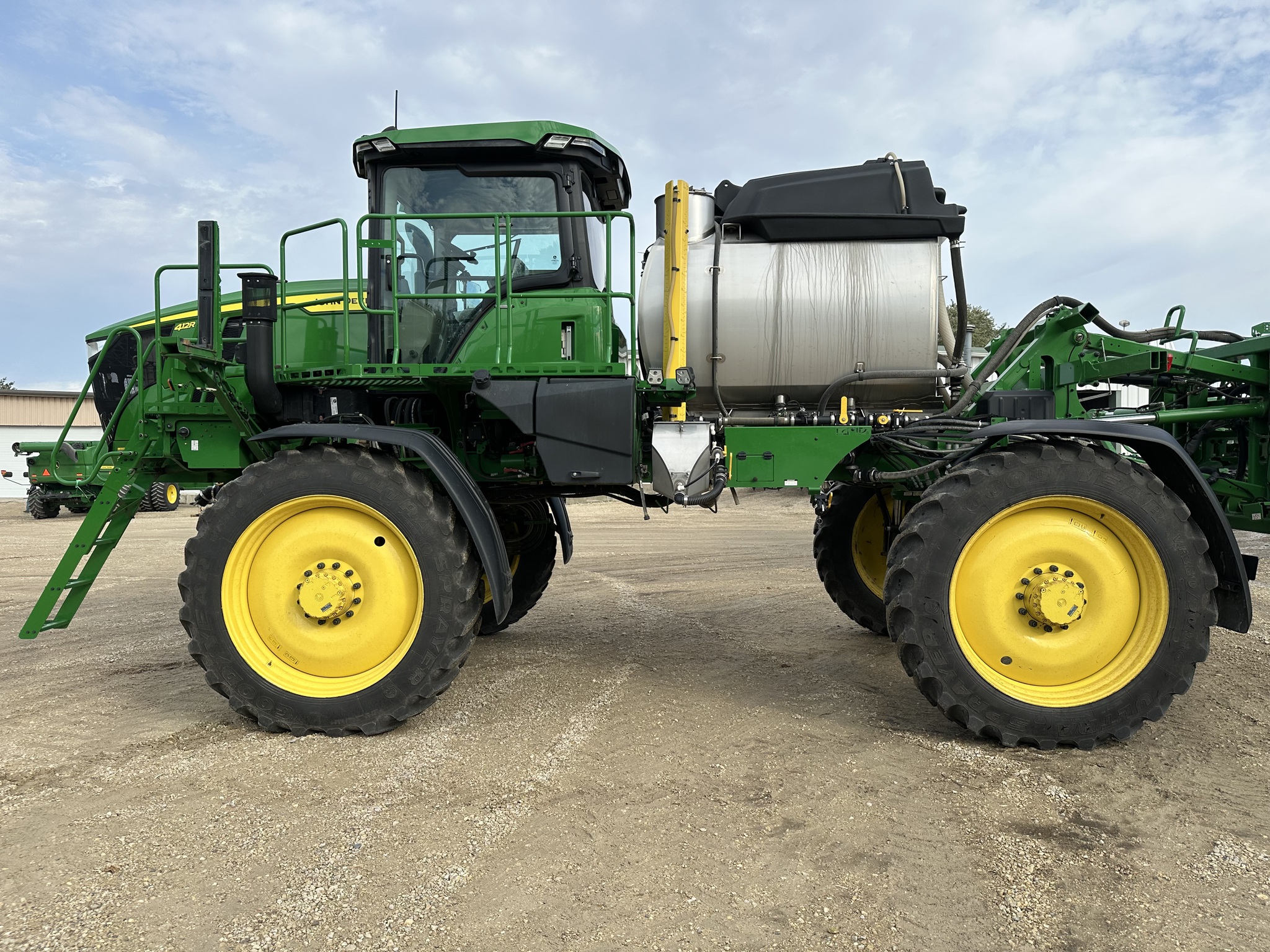 2023 John Deere 412R Image 2