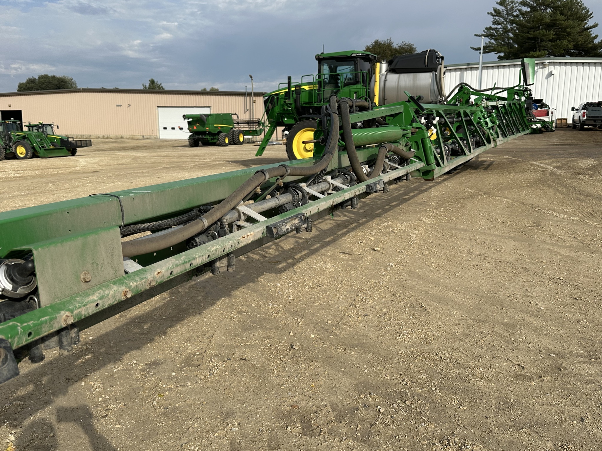 2023 John Deere 412R Image 18