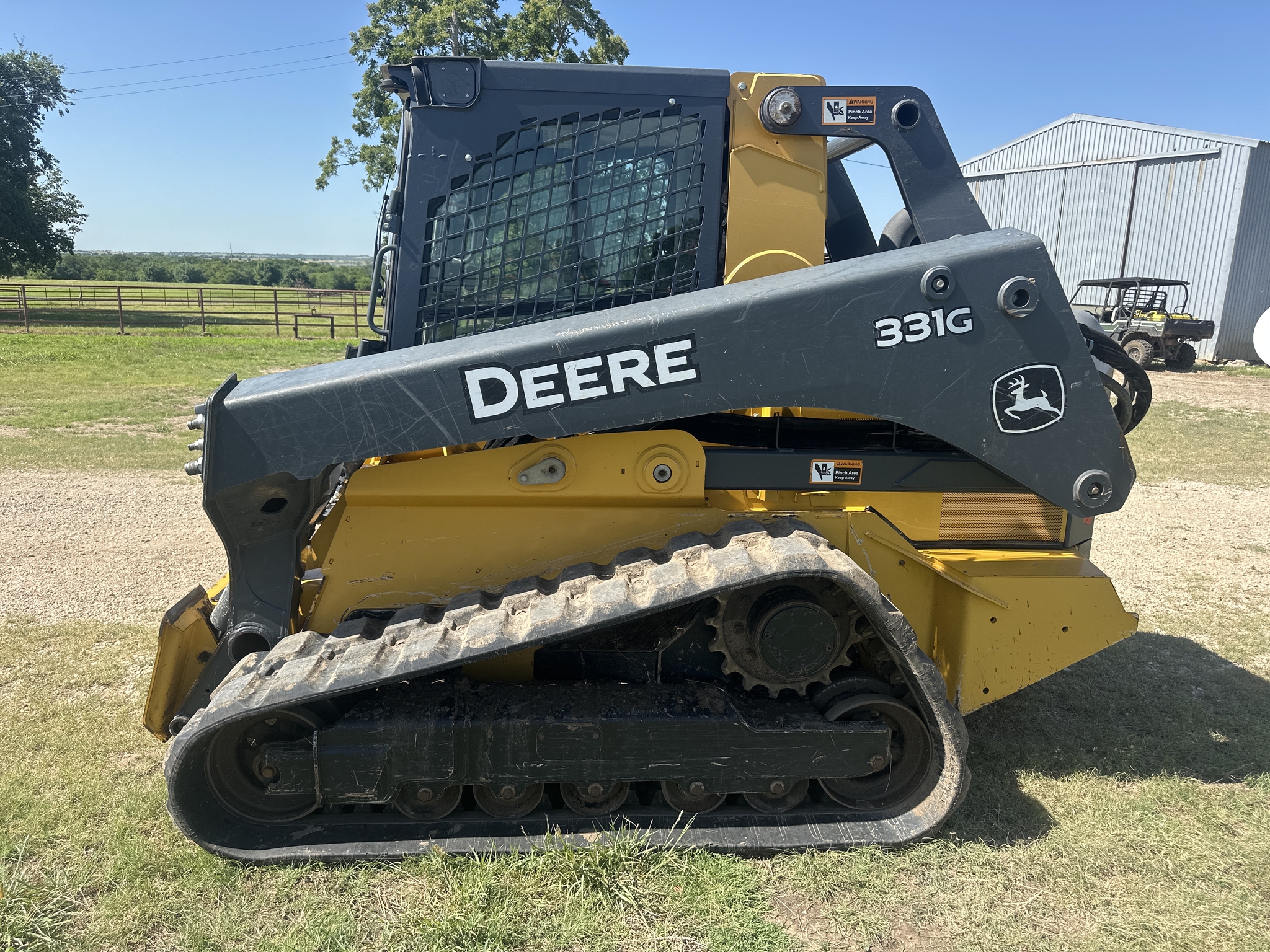 2017 John Deere 331G Image 1