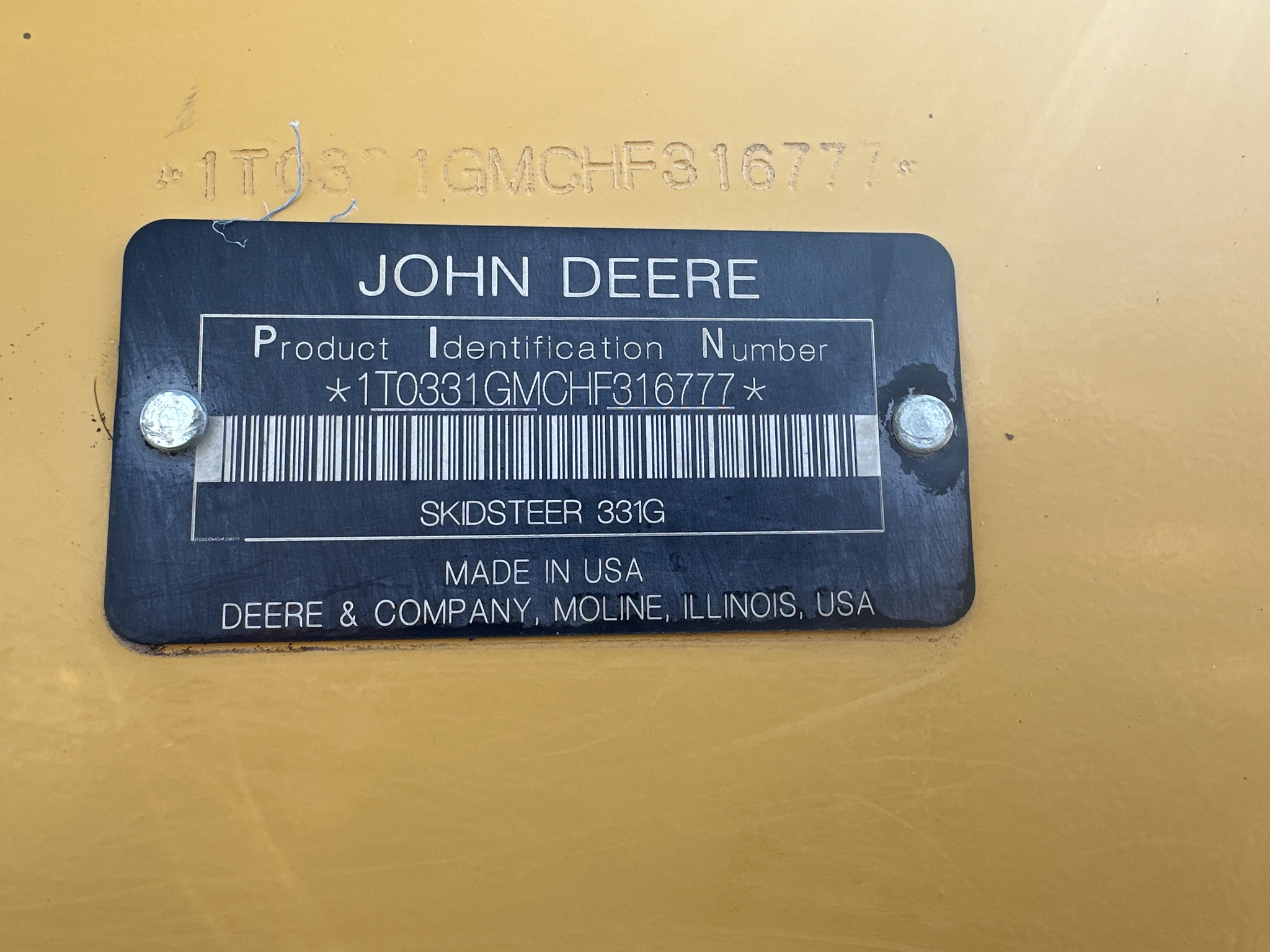 2017 John Deere 331G Image 28