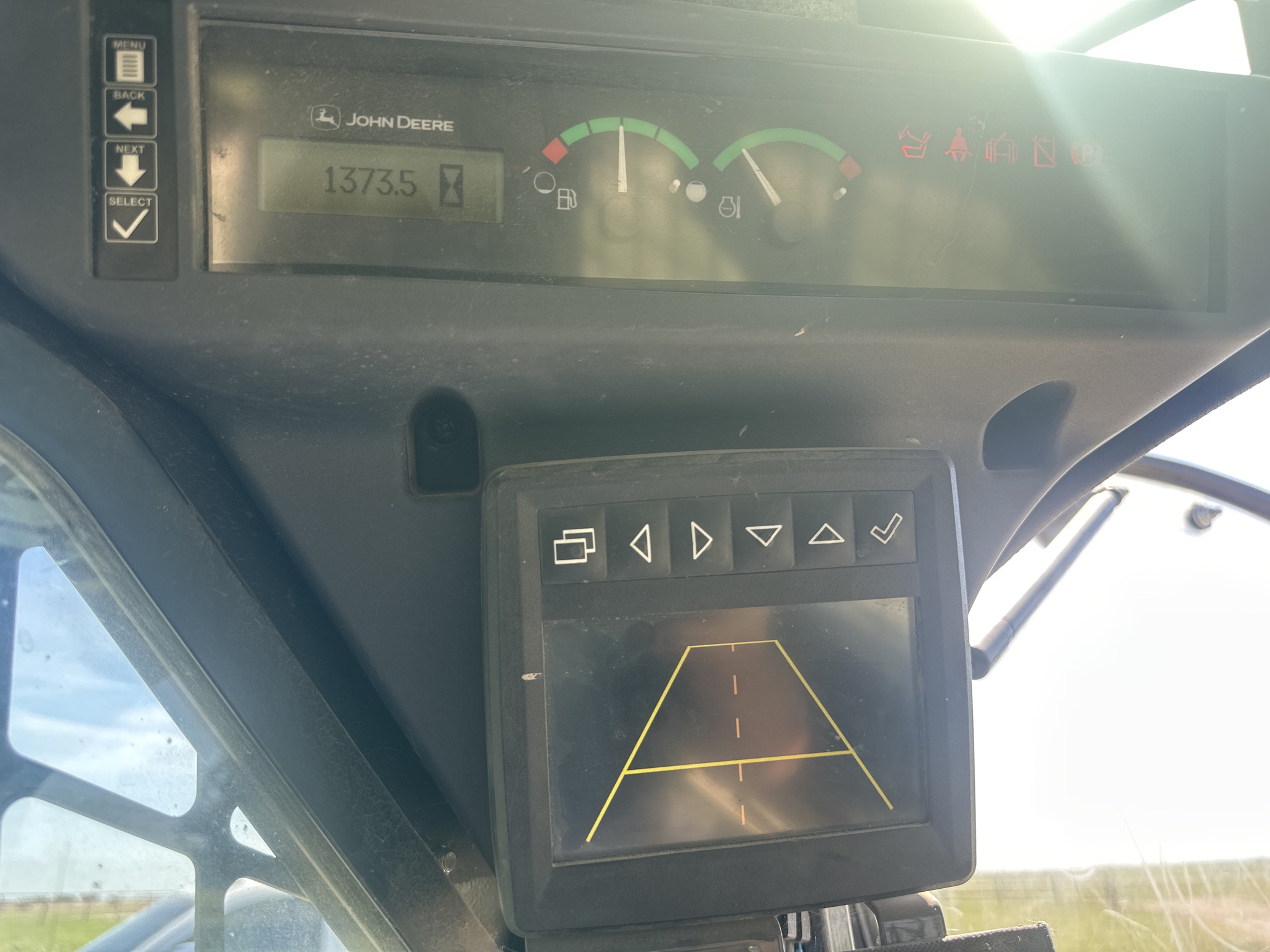 2017 John Deere 331G Image 15