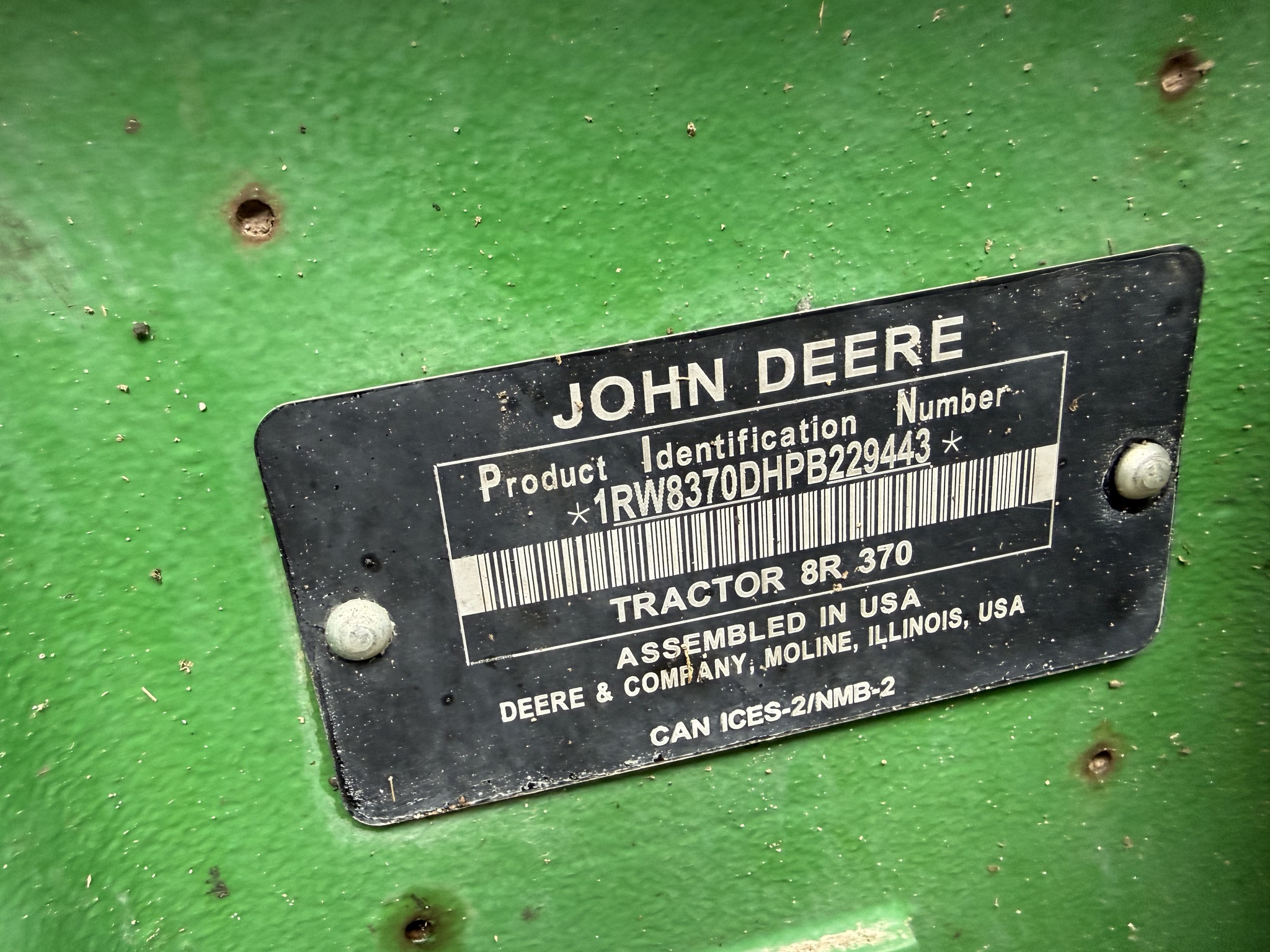 2023 John Deere 8R 370 Image 11