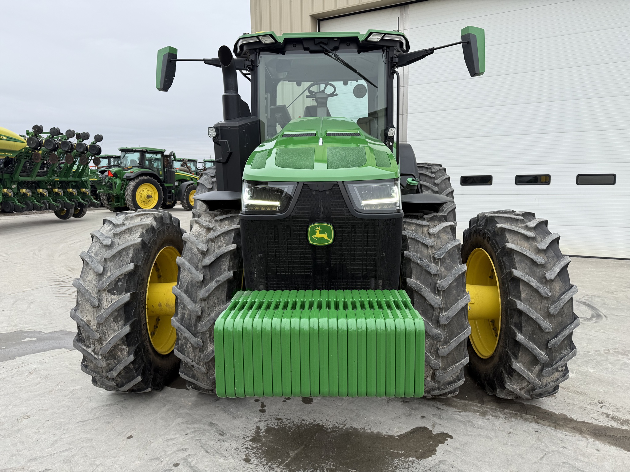 2023 John Deere 8R 370 Image 8