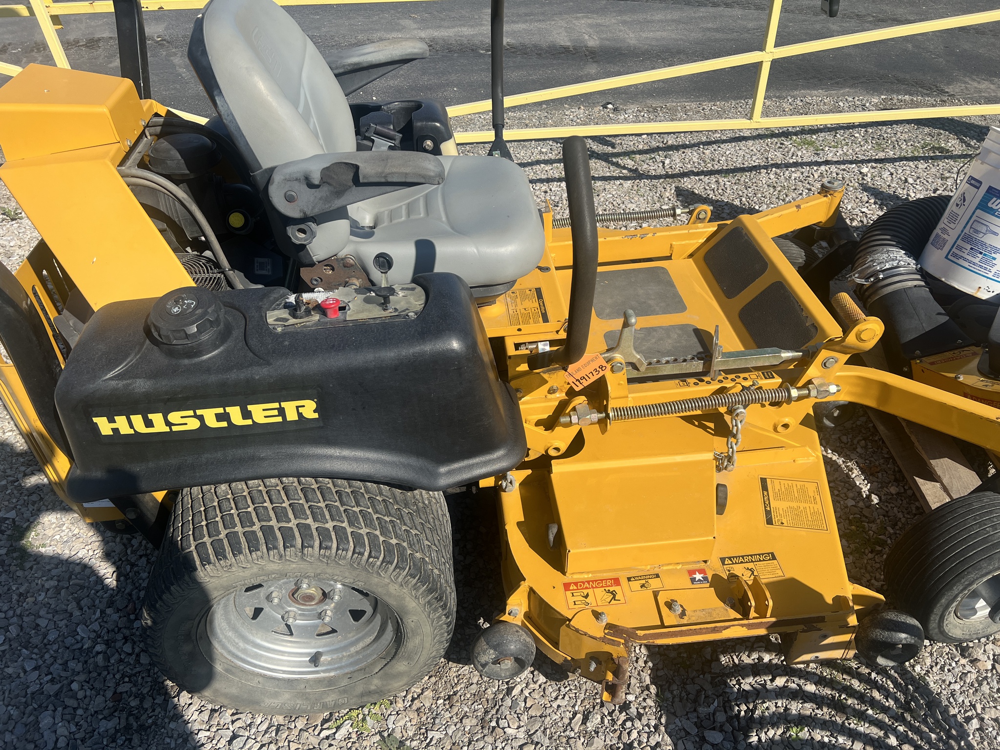 2008 Hustler Super Z FX850 Image 2