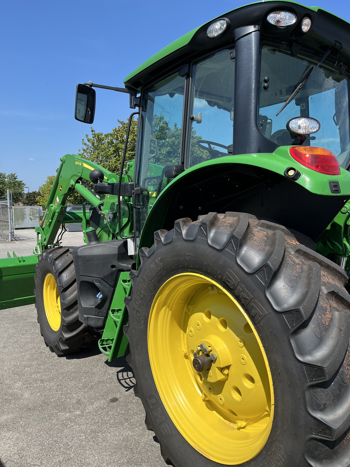 2024 John Deere 6130M Image 4