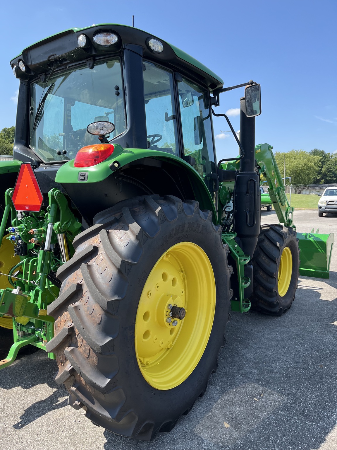 2024 John Deere 6130M Image 5