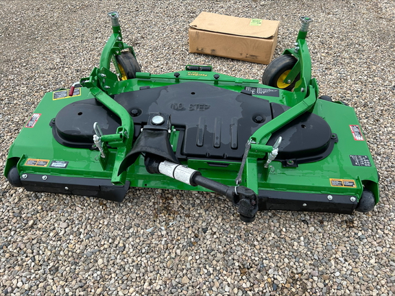 Used 2025 John Deere 72RD Commercial Mowing Attachments at Horizon Ag & Turf in Edmonton West, AB - Photo3
