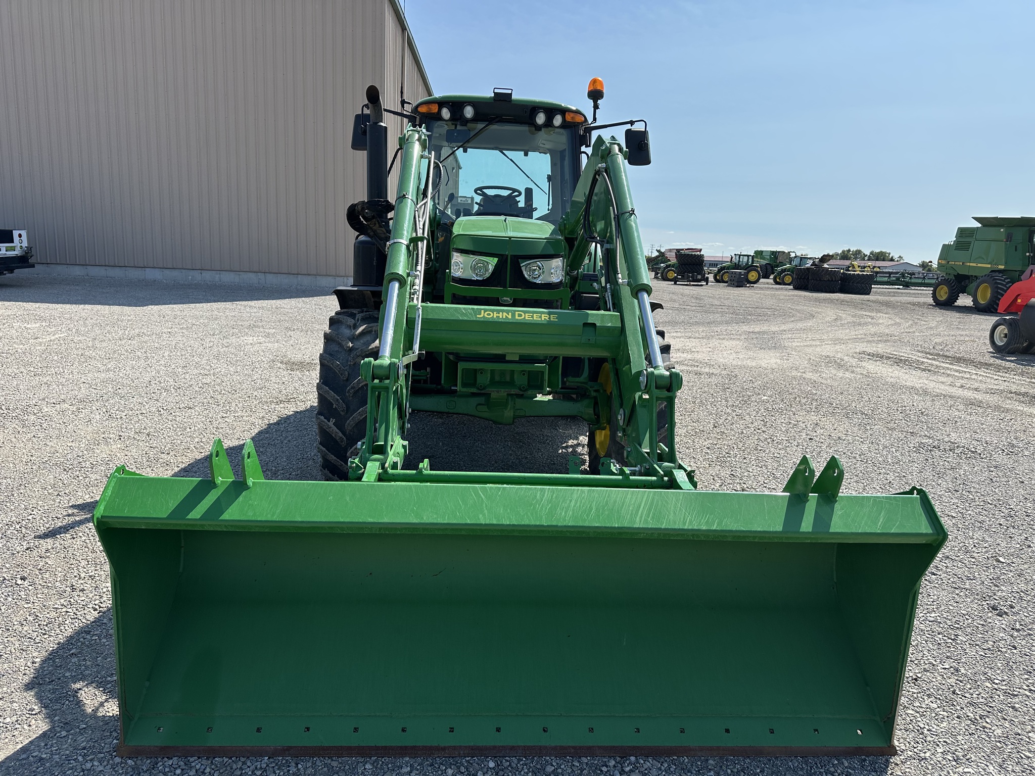 2017 John Deere 6110M Image 8