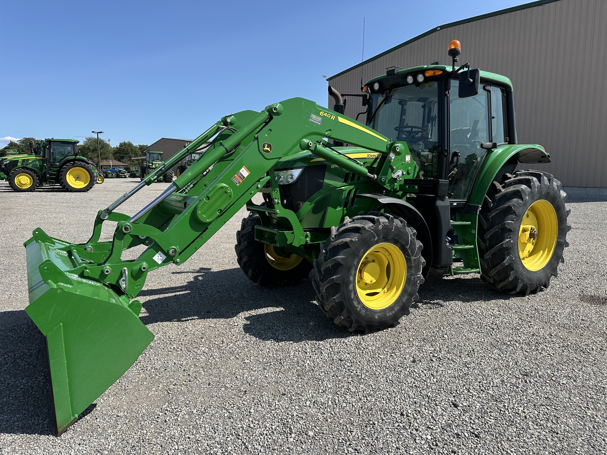 2017 John Deere 6110M Image 1