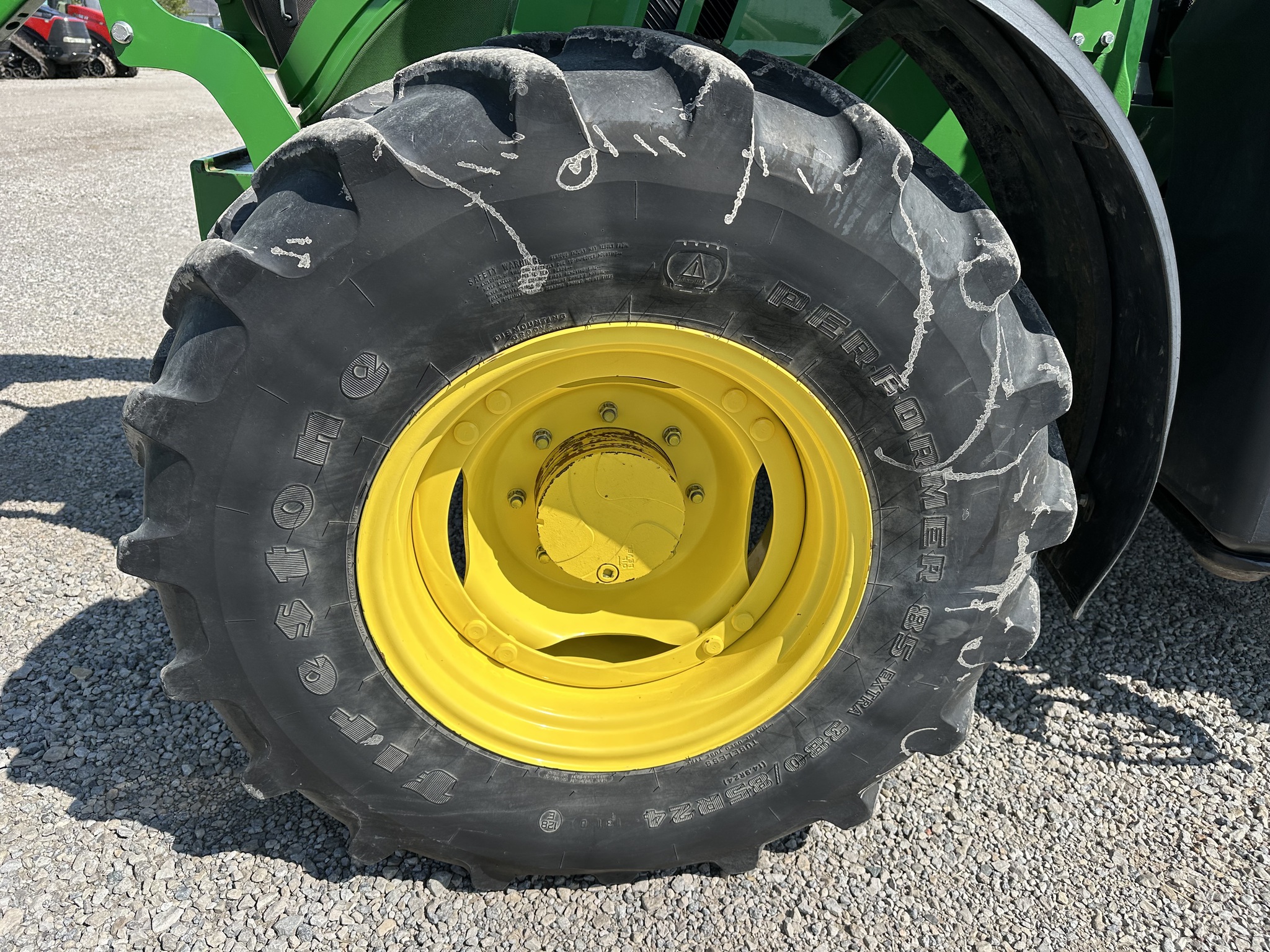 2017 John Deere 6110M Image 11