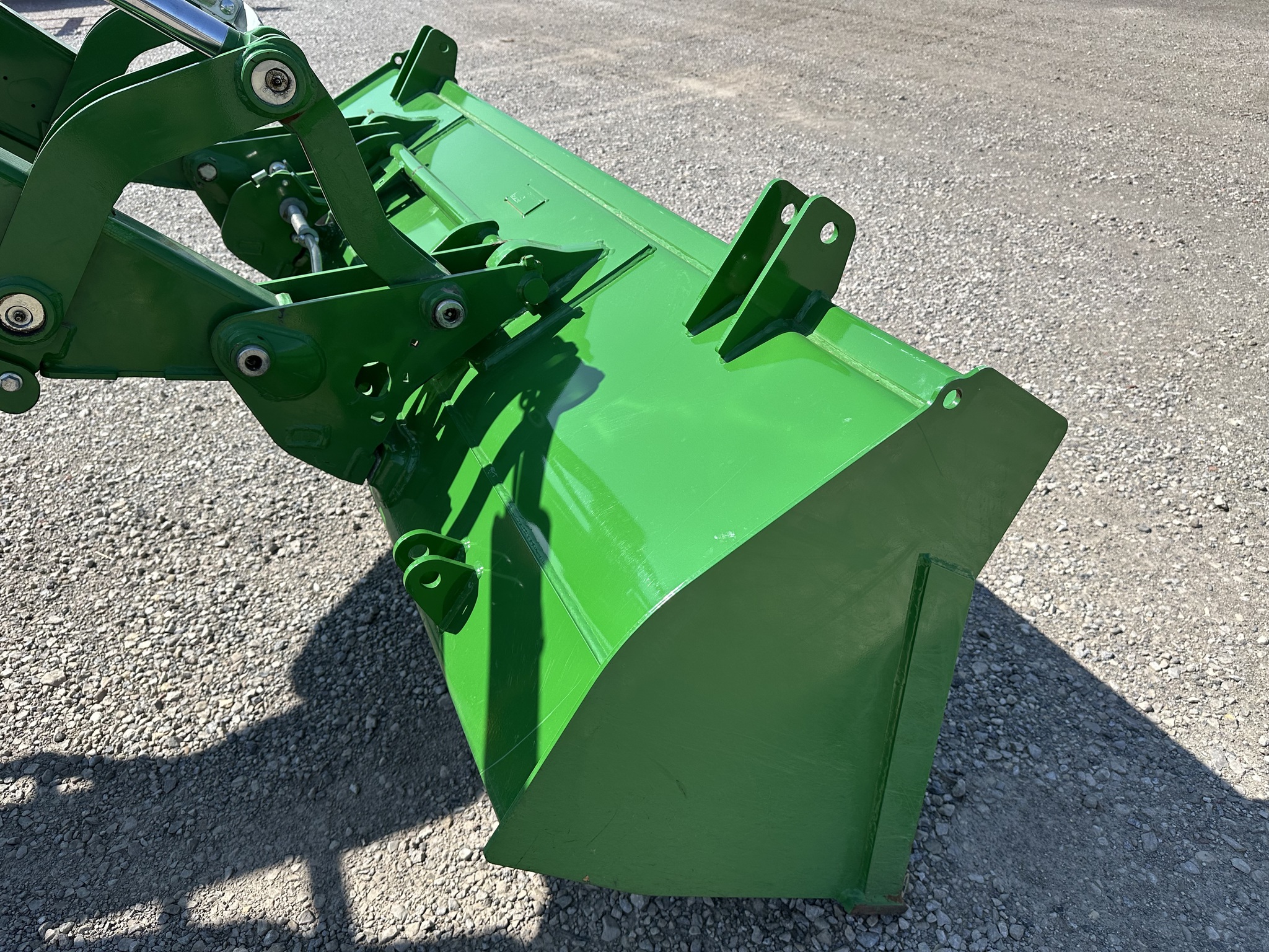 2017 John Deere 6110M Image 27