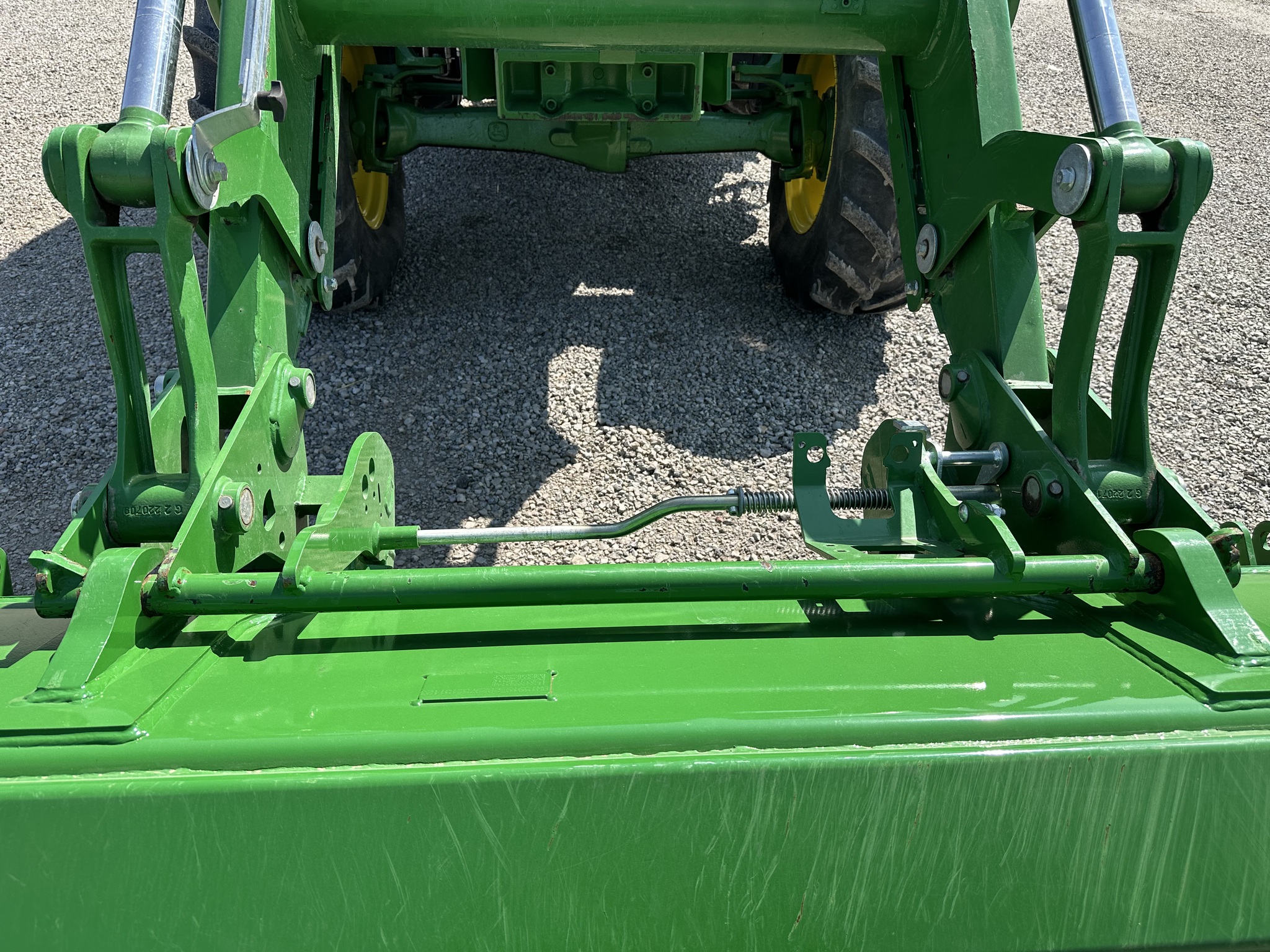 2017 John Deere 6110M Image 31