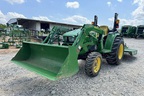 2022 John Deere 3038E Image 4