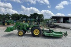 2022 John Deere 3038E Image 3