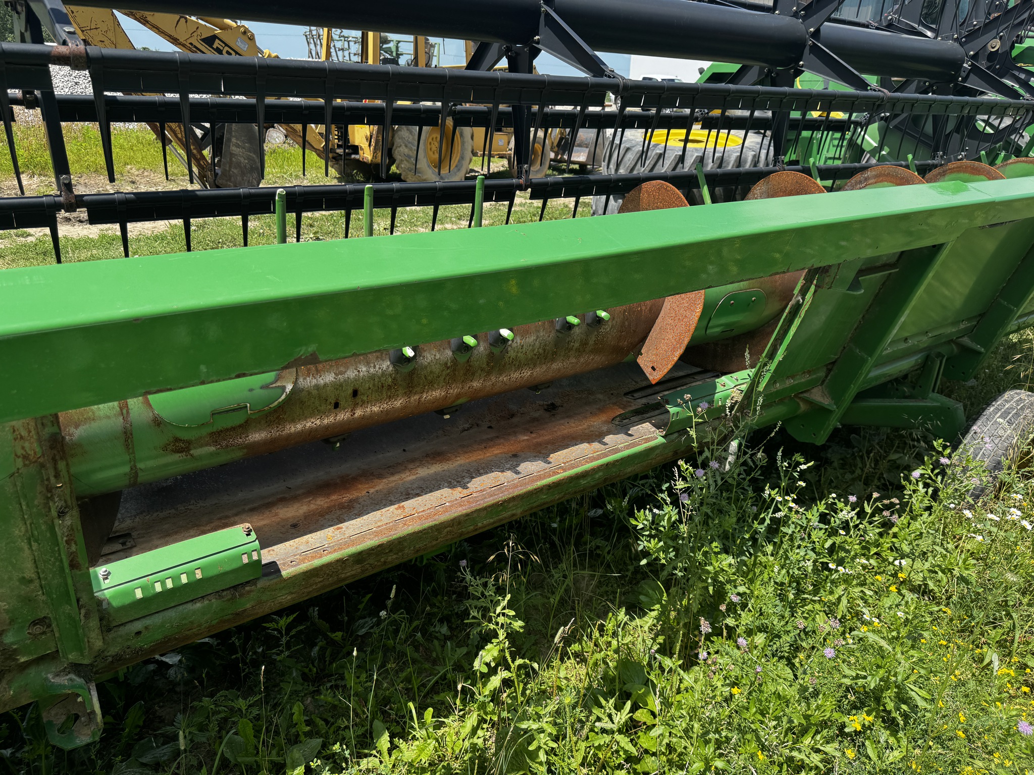 2011 John Deere 625F Image 3