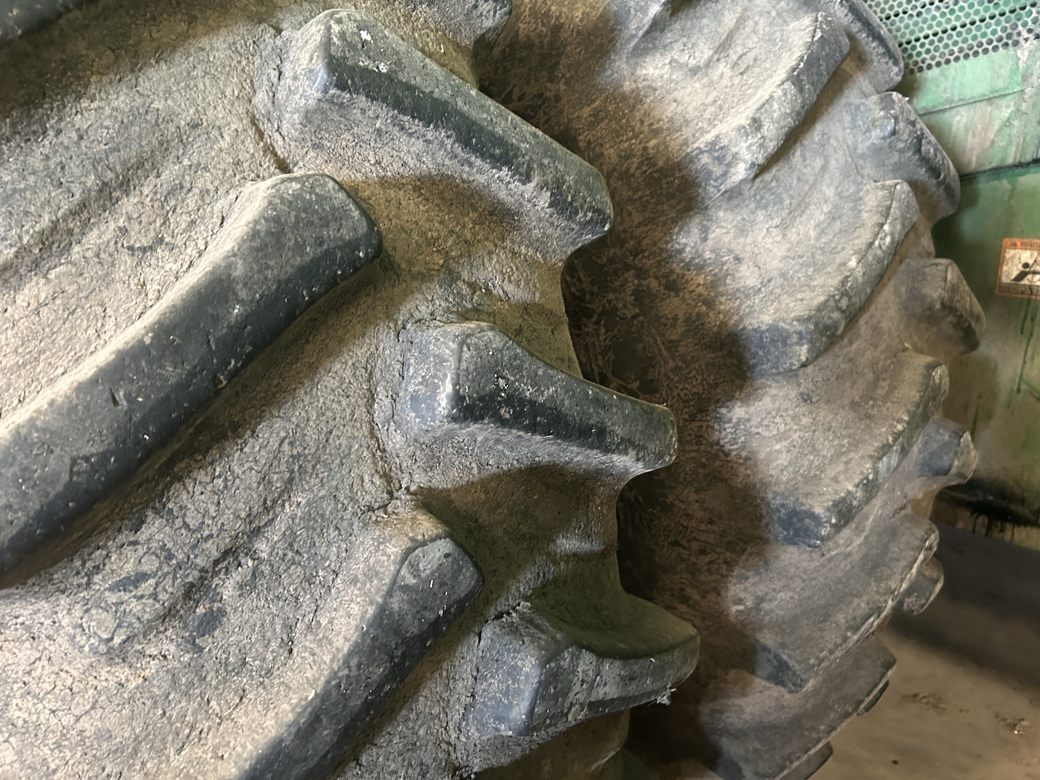 2015 John Deere S670 Image 5