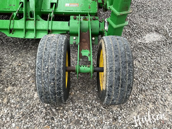 Photo of 2021 John Deere R20