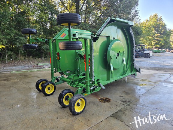 Photo of 2024 John Deere FC20M