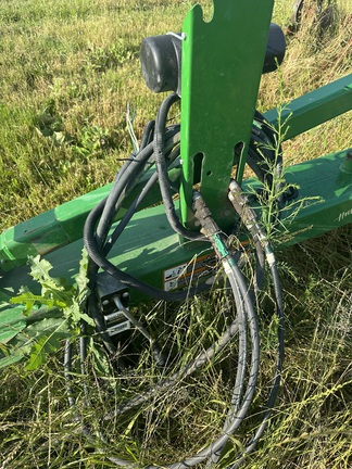 Photo of 2021 John Deere 2720