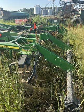 Photo of 2021 John Deere 2720