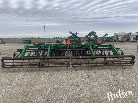 Photo of 2021 John Deere 2720