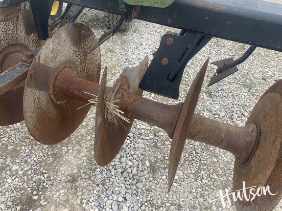 Photo of 2021 John Deere 2720